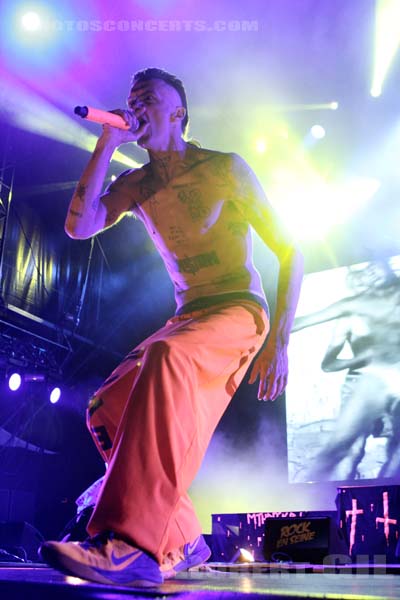 DIE ANTWOORD - 2014-08-22 - SAINT CLOUD - Domaine National - Scene de la Cascade - Watkin Tudor Jones Jr. [Ninja]